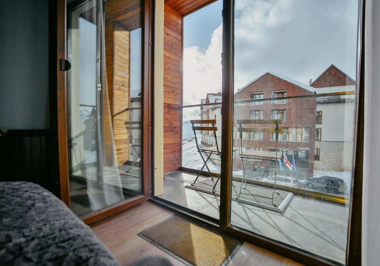 Tedy'S Apartments In New Gudauri Zewnętrze zdjęcie